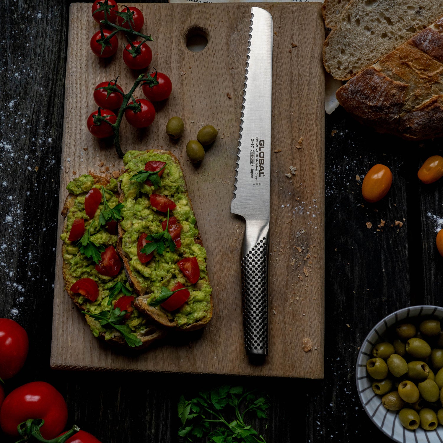 G-97 Serrated Bread Knife 20cm